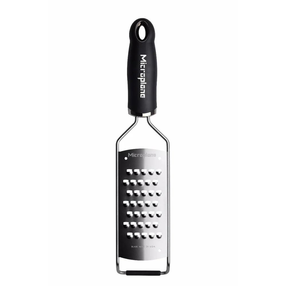 Râpe Microplane Gourmet Extra Coarse – Râpe inox ultra-tranchante à gros trous, poignée ergonomique