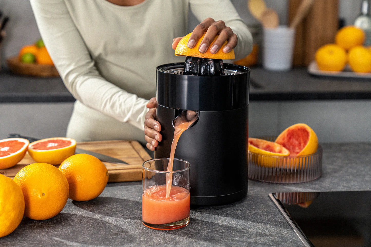 Presse-agrumes électrique Zwilling 85W – Puissant, Design Moderne, Facile à Utiliser
